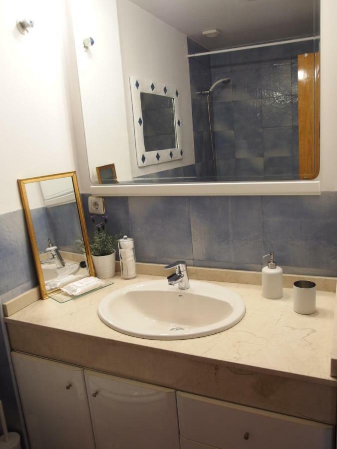 Apartment Con Patio Cerca Mezquita